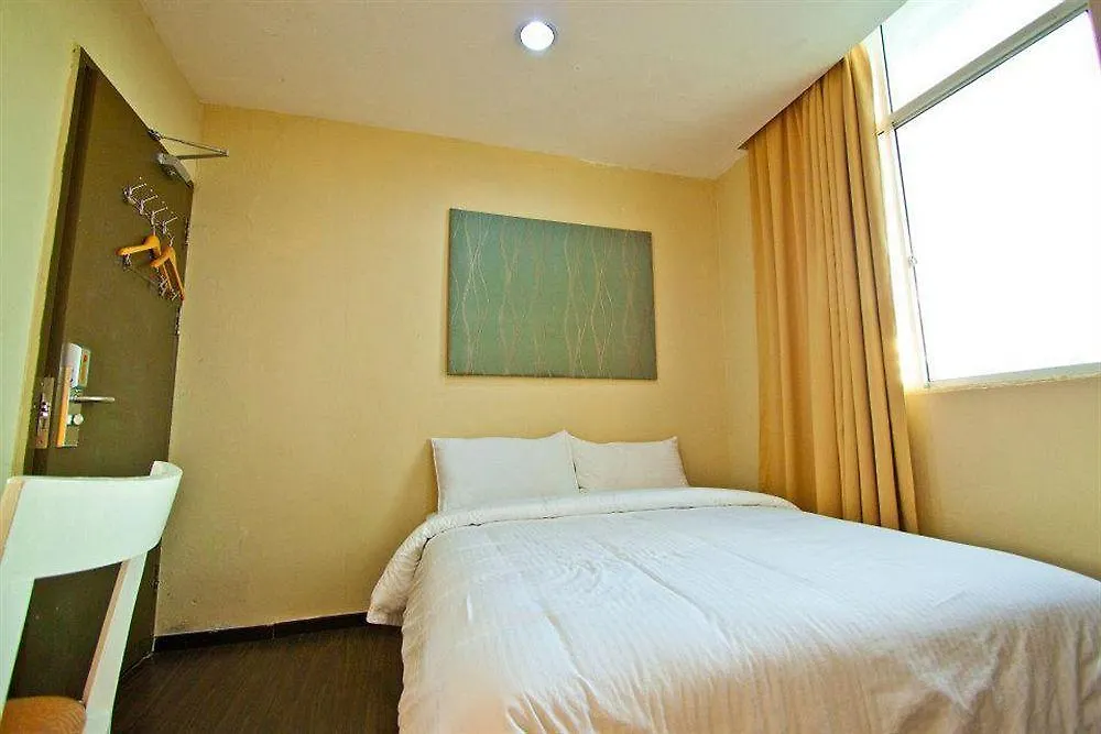 Hotel Grand M Kota Kinabalu