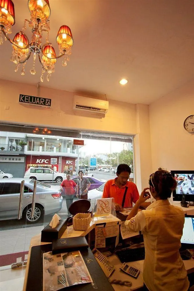 Hotel Grand M Kota Kinabalu